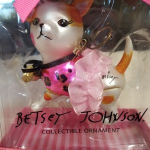 betsey johnson chihuahua ornament